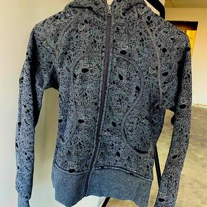 Lululemon LIMITED EDITION Scuba hoodie